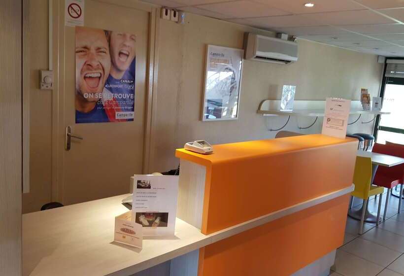 酒店 Premiere Classe Lyon Est Aeroport Saint Exupery