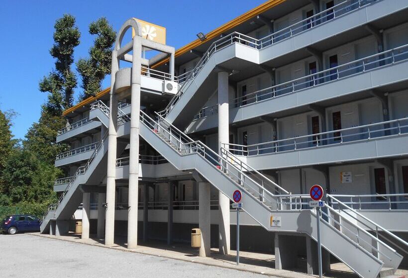 فندق Premiere Classe Lyon Ouest Tassin