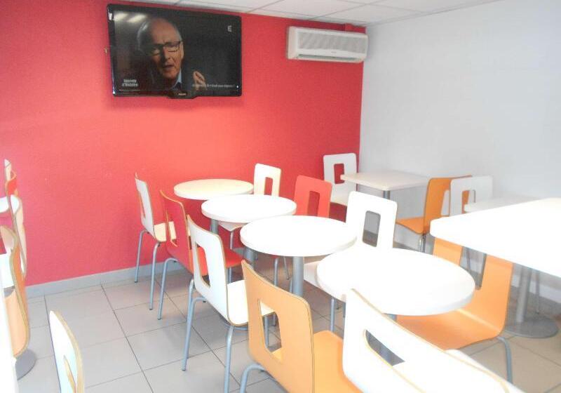 هتل Premiere Classe Lyon Ouest Tassin