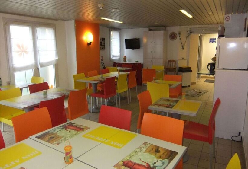 בית מלון כפרי Premiere Classe Niort Est Chauray