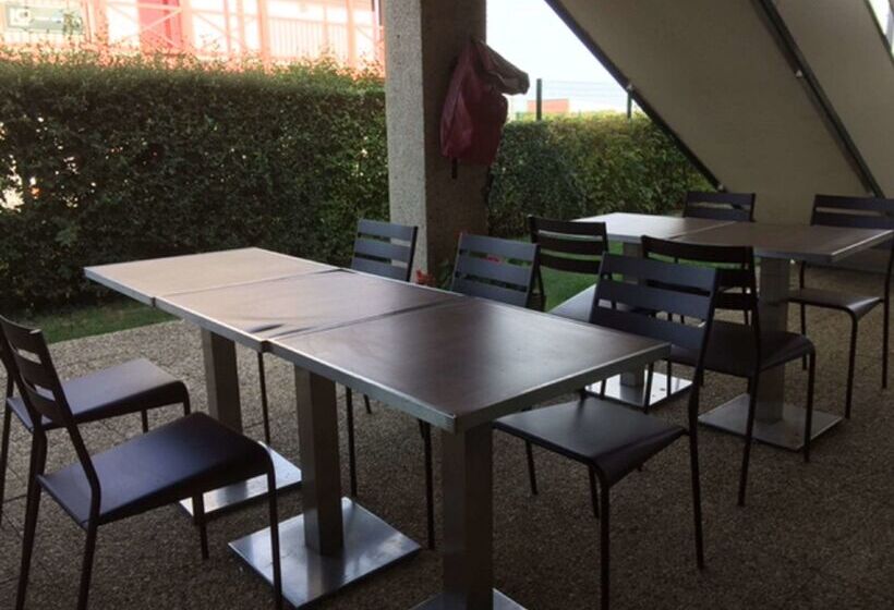 فندق Premiere Classe Niort Est  La Creche