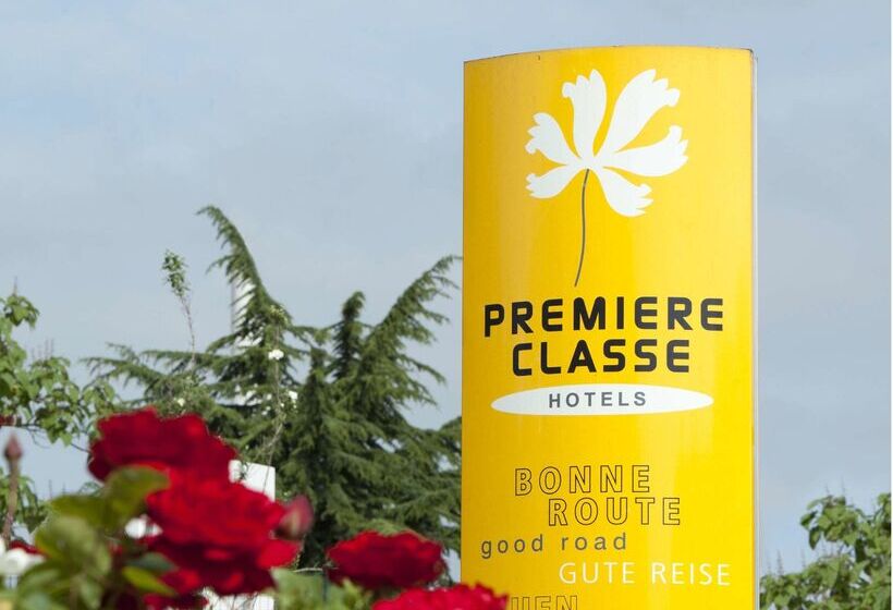 בית מלון כפרי Premiere Classe Plaisir