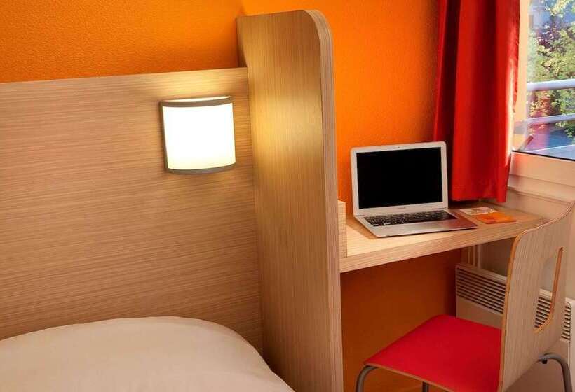 בית מלון כפרי Premiere Classe Reims Sud  Bezannes