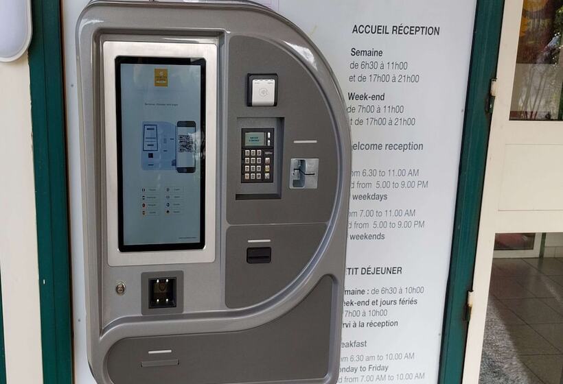 בית מלון כפרי Premiere Classe Roanne Perreux