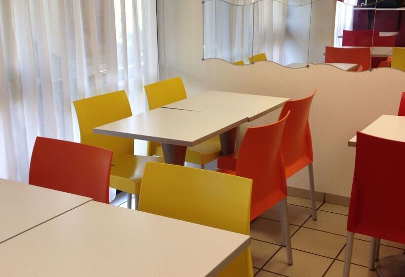 فندق Premiere Classe Rodez