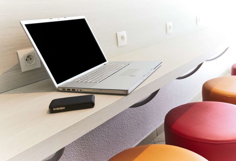 ホテル Premiere Classe Roissy Cdg   Paris Nord 2   Parc Des Expositions