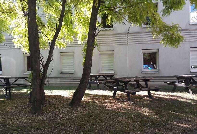 ホテル Premiere Classe Roissy Cdg   Paris Nord 2   Parc Des Expositions