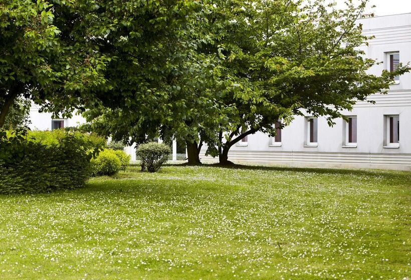 ホテル Premiere Classe Roissy Cdg   Paris Nord 2   Parc Des Expositions