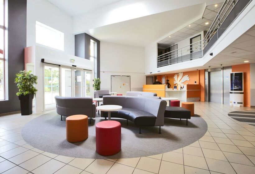 ホテル Premiere Classe Roissy Cdg   Paris Nord 2   Parc Des Expositions