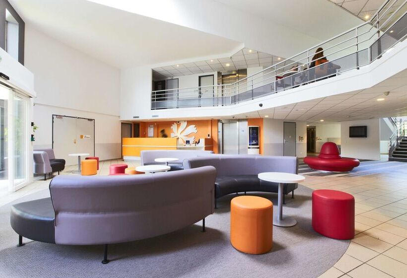 ホテル Premiere Classe Roissy Cdg   Paris Nord 2   Parc Des Expositions