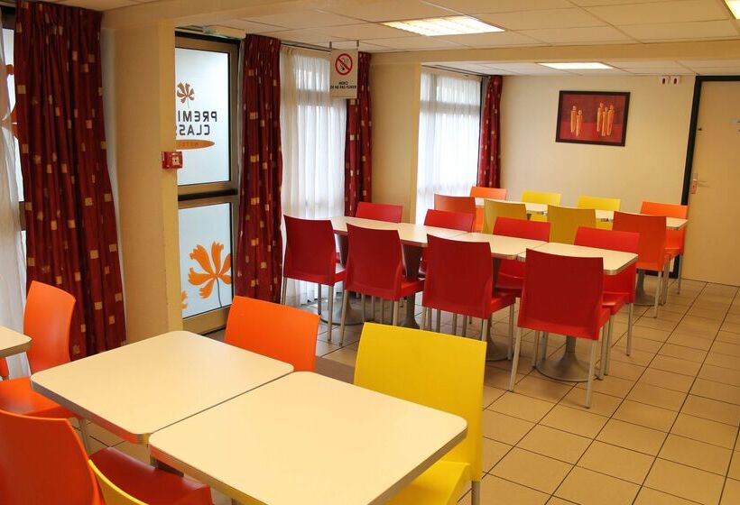 בית מלון כפרי Premiere Classe Saint Ouen L Aumone