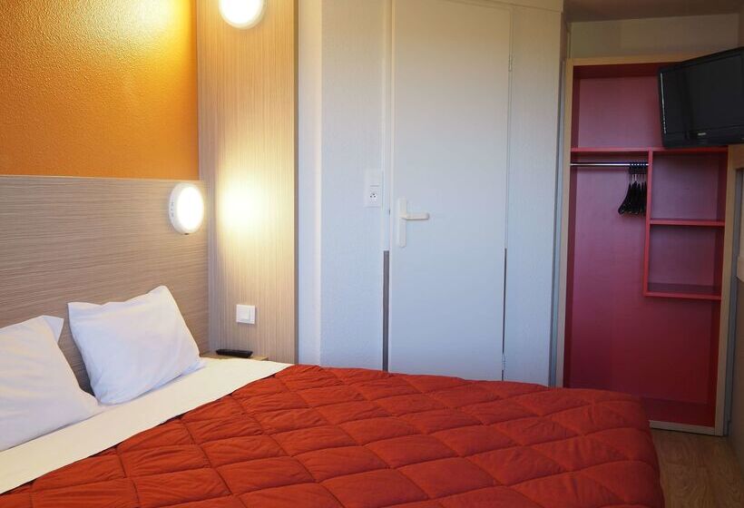 هتل Premiere Classe Saumur