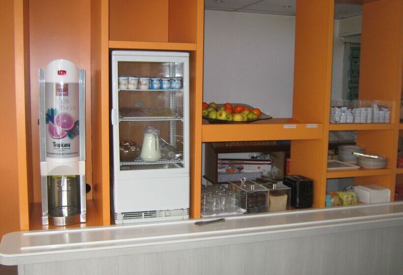 ホテル Premiere Classe Toulouse Sud Labege