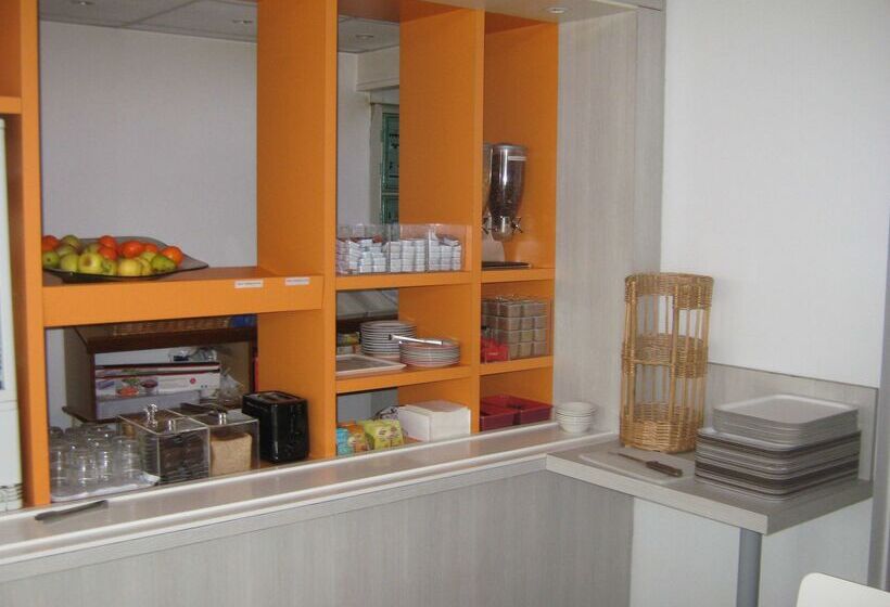 ホテル Premiere Classe Toulouse Sud Labege