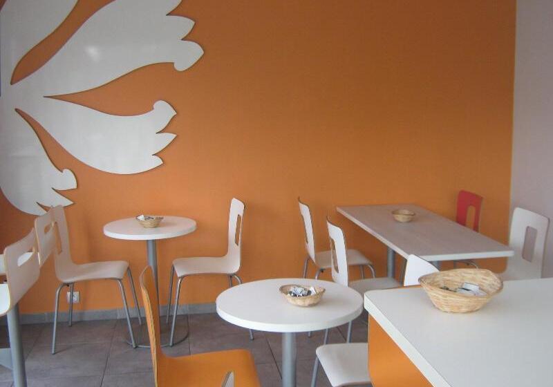 ホテル Premiere Classe Toulouse Sud Labege