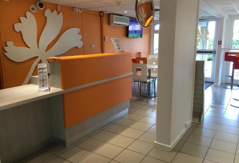 Отель Premiere Classe Toulouse Sud  Portet