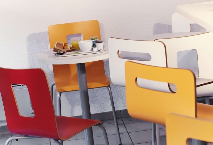 فندق Premiere Classe Creil   Villers Saint Paul