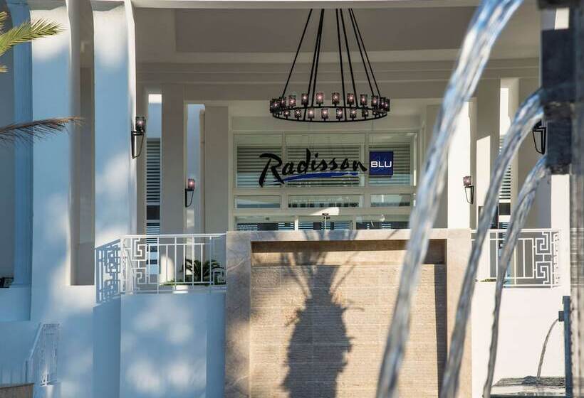 בית מלון כפרי Radisson Blu Resort & Thalasso, Hammamet
