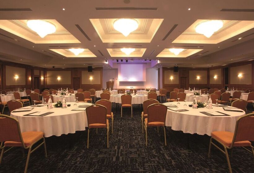 בית מלון כפרי Radisson Blu Resort & Thalasso, Hammamet