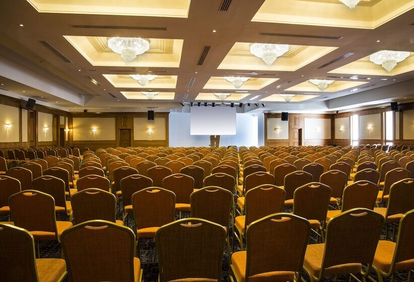 בית מלון כפרי Radisson Blu Resort & Thalasso, Hammamet