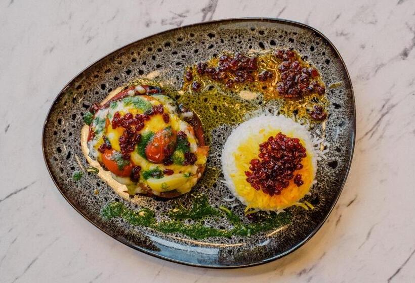 San Clu Hotel, Bar & Brasserie