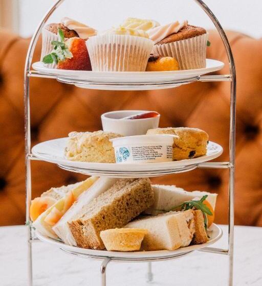 San Clu Hotel, Bar & Brasserie