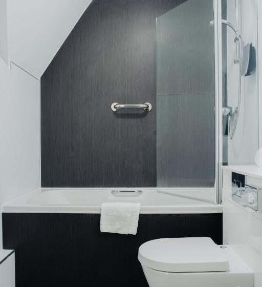 San Clu Hotel, Bar & Brasserie