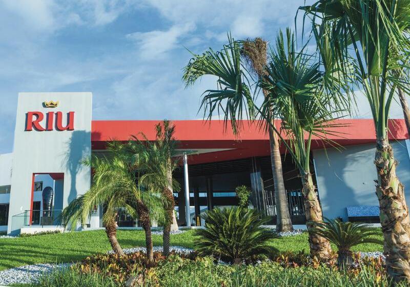 Hotel Riu Playacar - All Inclusive