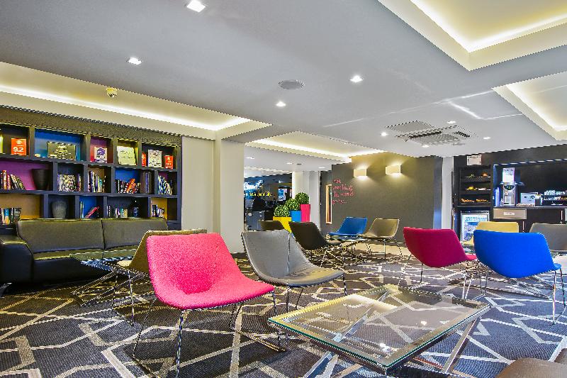 בית מלון כפרי Roomzzz Nottingham City