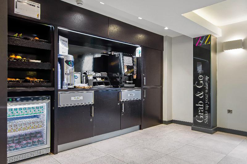 בית מלון כפרי Roomzzz Nottingham City