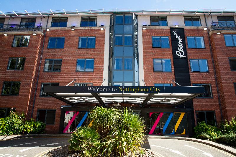 בית מלון כפרי Roomzzz Nottingham City