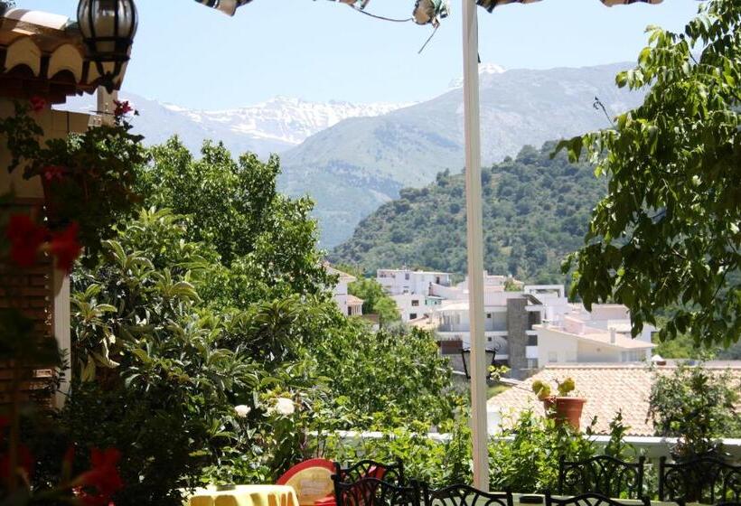 田舎風ホテル Juan Francisco