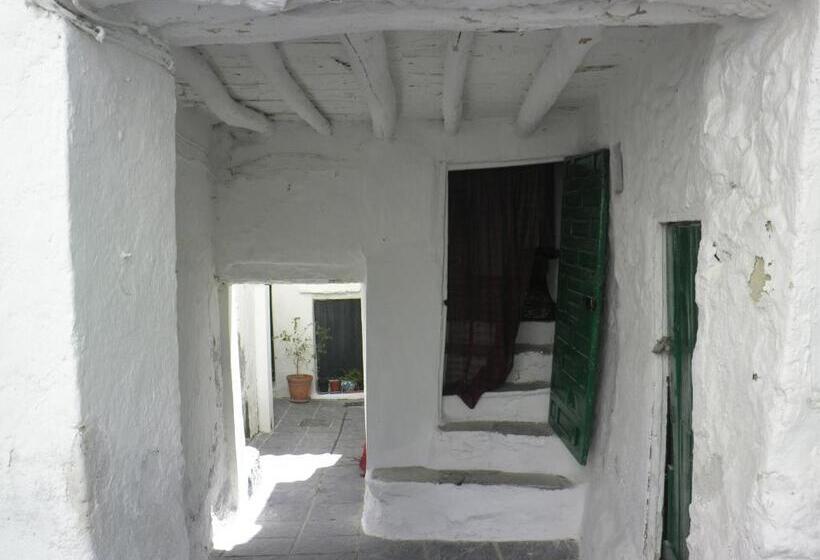 田舎風ホテル Juan Francisco