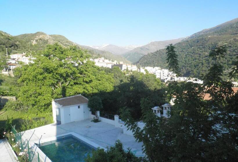 田舎風ホテル Juan Francisco