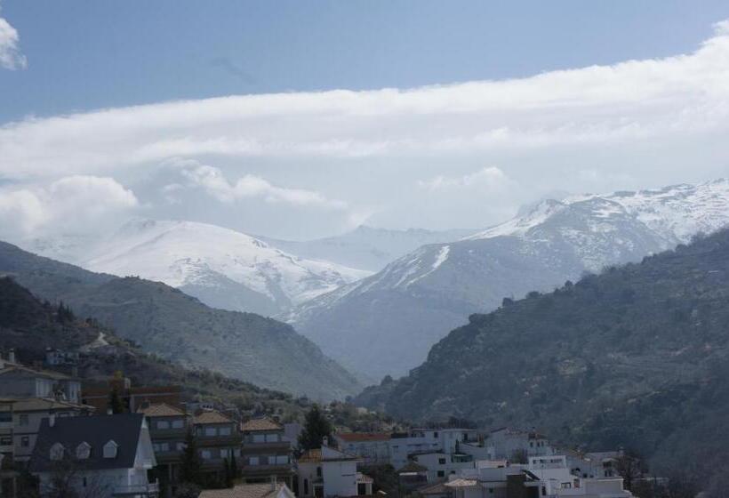 田舎風ホテル Juan Francisco