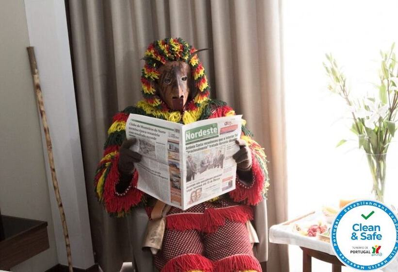 هتل Exe São Lázaro