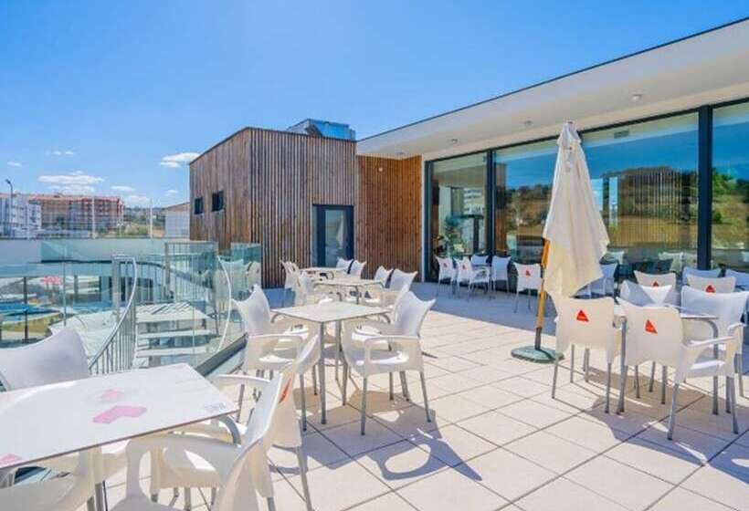 هتل Exe São Lázaro