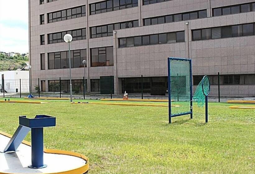 هتل Exe São Lázaro