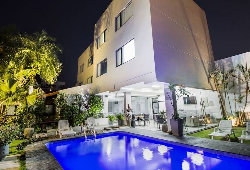 فندق Sirari By Regina