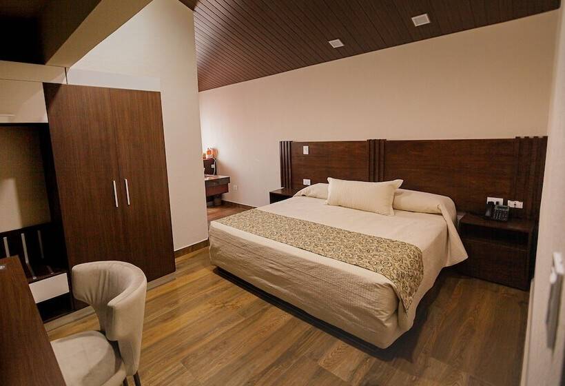 هتل Sirari By Regina