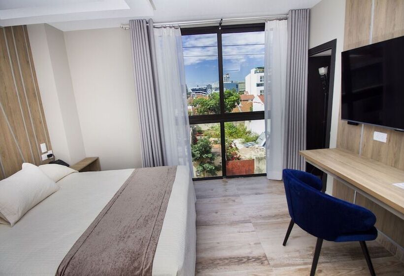 هتل Sirari By Regina