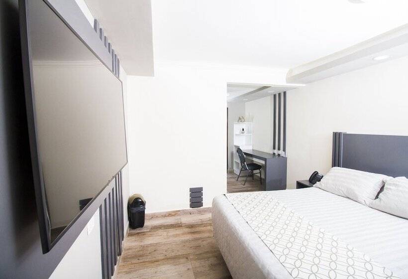 هتل Sirari By Regina