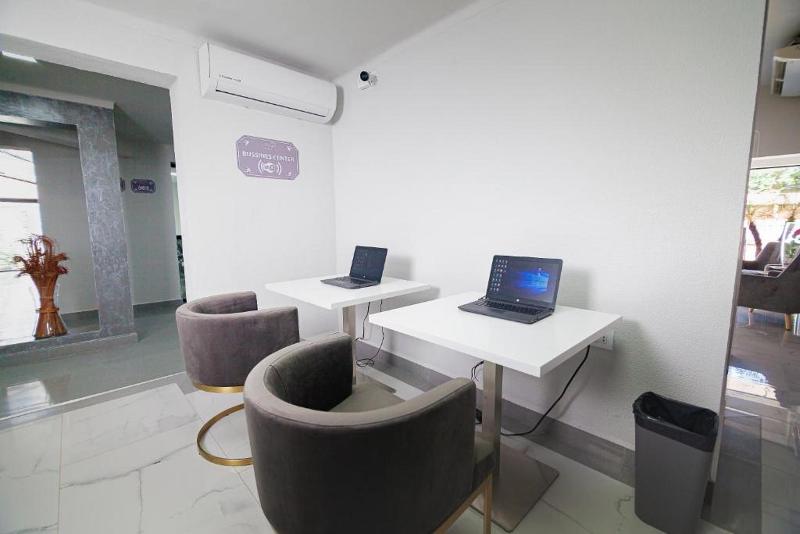 فندق Sirari By Regina