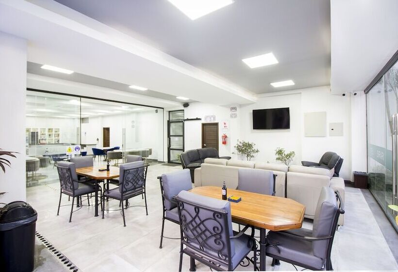 هتل Sirari By Regina