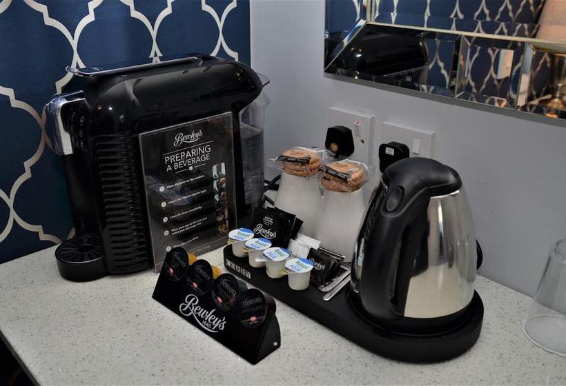 בית מלון כפרי St George By Nina