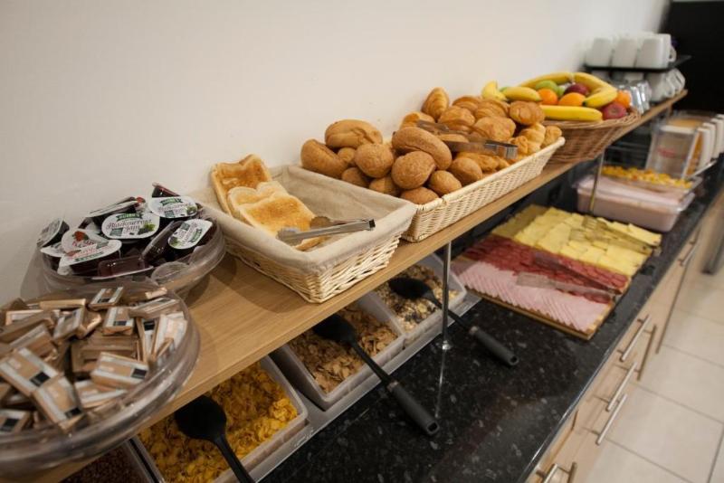 酒店 St George S Inn Victoria