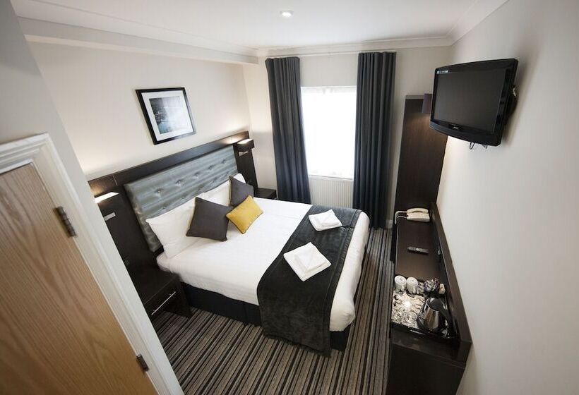 בית מלון כפרי St George S Inn Victoria