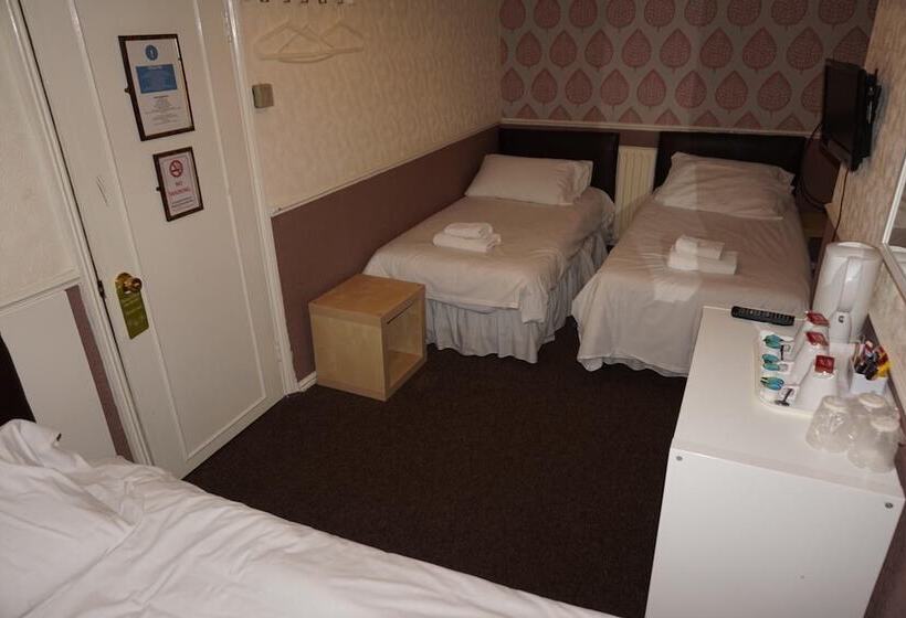 ホテル The Butlers