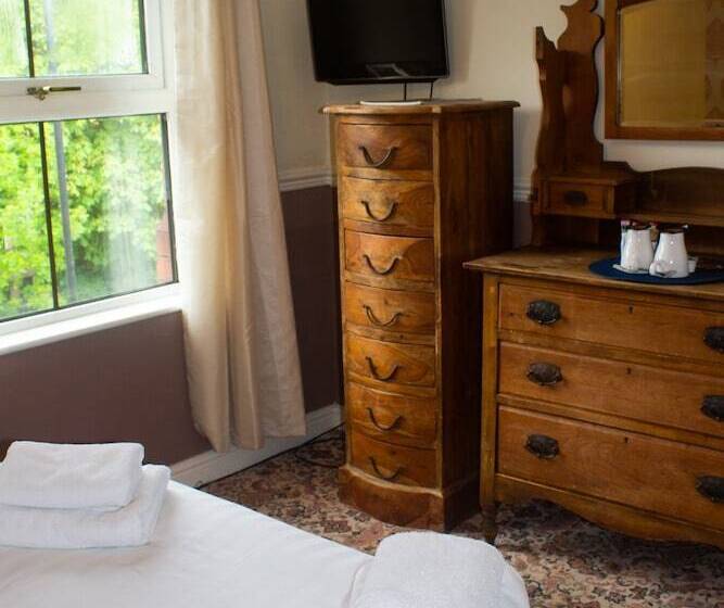 ホテル The Butlers