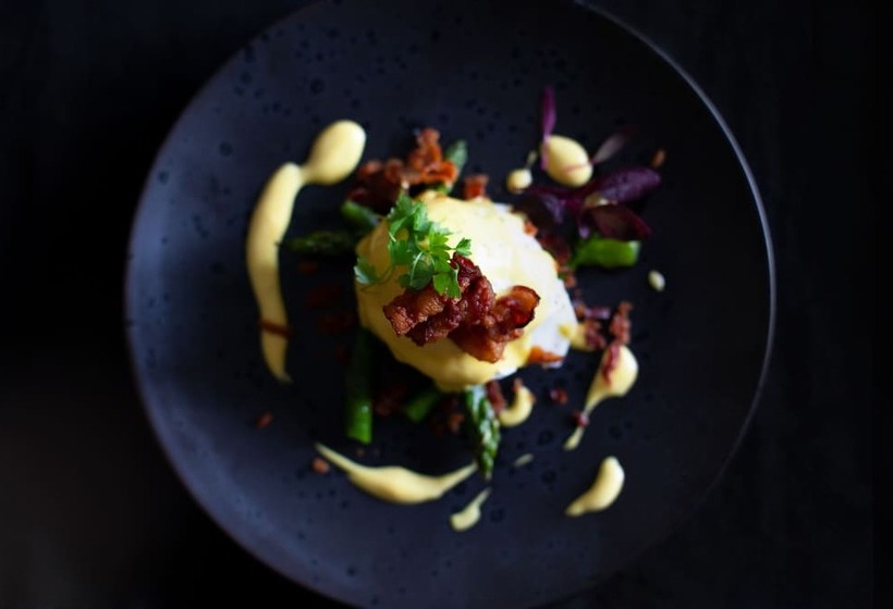 Отель The Chesterton